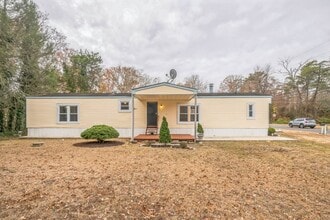 7601 Magnolia Dr in Millville, NJ - Building Photo - Building Photo
