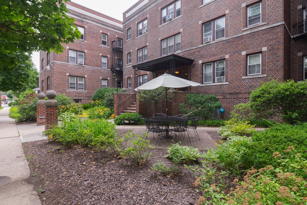 35 McKinley Apartments in Hawthorne, NJ