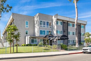 Beck Park in North Hollywood, CA - Building Photo