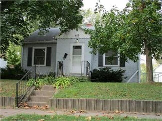 property at 613 Hope Ave