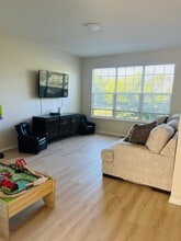 613 Pheasant Trail in St. Charles, IL - Building Photo - Building Photo