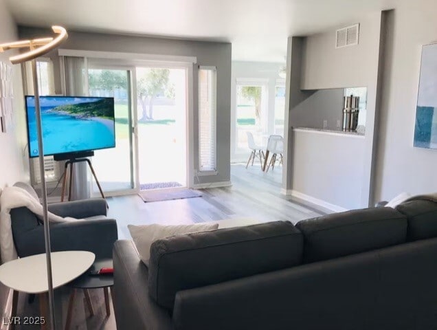 property at 2831 Geary Pl