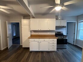 45 Middle St, Unit #1 in Leominster, MA - Building Photo