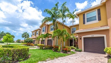 6553 Monterey Point in Naples, FL - Building Photo - Building Photo