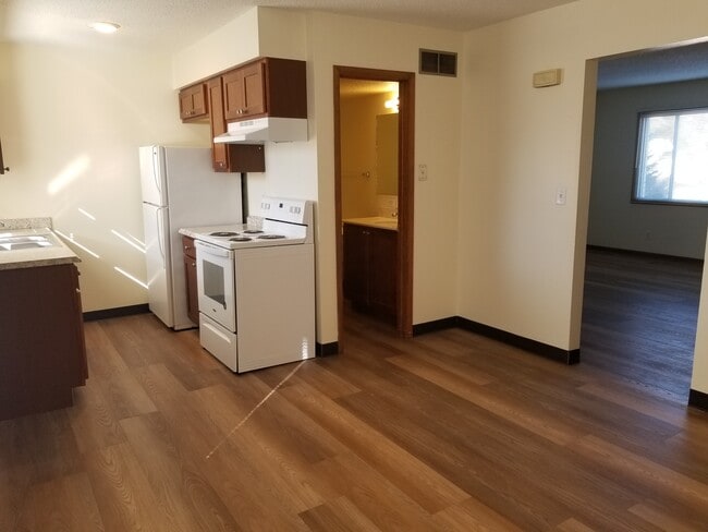 2721 Ferndale Ave, Unit 4 in Ames, IA - Foto de edificio - Building Photo