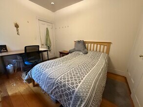 56 Grampian Way in Boston, MA - Building Photo - Building Photo