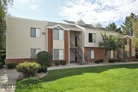 Sun River Apartments photo'