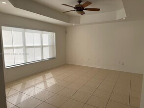 15530 SW 26th Terrace in Miami, FL - Building Photo - Building Photo