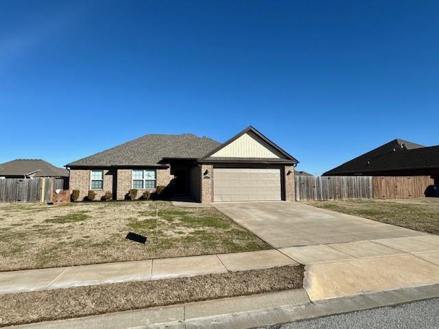 2250 Hunter Dr in Pea Ridge, AR - Building Photo