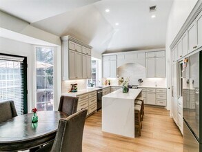 4137 Crescent Dr in Flower Mound, TX - Building Photo - Building Photo