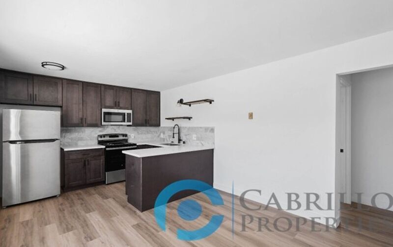 207 E 1st St in National City, CA - Building Photo