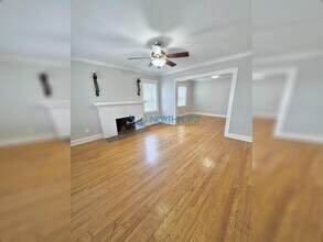 307 E 43rd St in Kansas City, MO - Building Photo - Building Photo