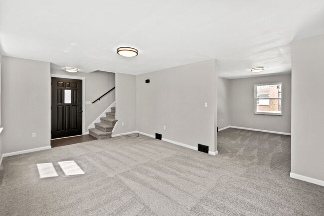 2925 Maryland Ave in North Versailles, PA - Building Photo - Building Photo