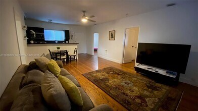 3242 SW 1st Ave in Miami, FL - Building Photo - Building Photo