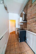 678 Huron St in Toronto, ON - Building Photo - Building Photo