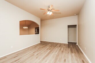 13532 Baldcypress Dr in Dallas, TX - Building Photo - Building Photo