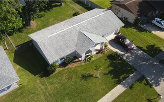 793 Aspen Dr in South Daytona, FL - Building Photo