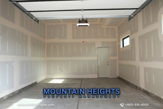6552 W Timber Rnch Dr in Herriman, UT - Building Photo - Building Photo