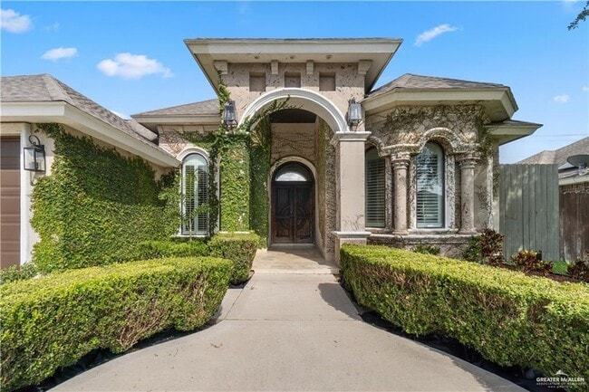 614 Hackberry Ave in Mission, TX - Building Photo - Building Photo