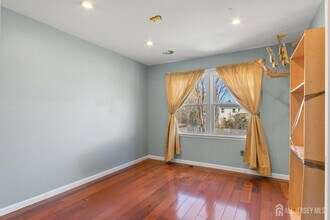 12 Mershon Ln in Plainsboro, NJ - Building Photo - Building Photo