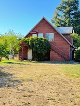 310 Starr Dr in Yuba City, CA - Building Photo - Building Photo