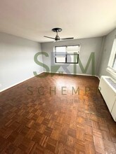 3320 Bardstown Rd in Louisville, KY - Foto de edificio - Building Photo