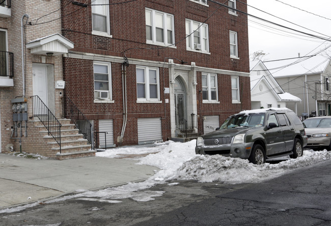 150 Stegman St in Jersey City, NJ - Building Photo - Building Photo