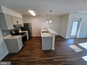 200 Hamilton Ave in Trenton, NJ - Building Photo - Building Photo