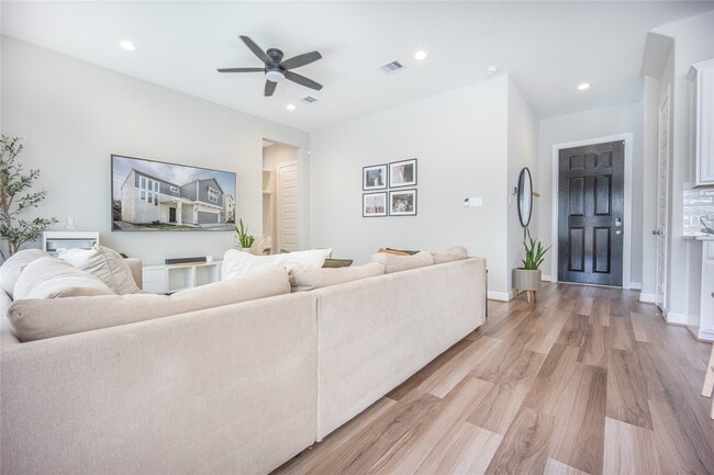 property at 9907 Prairie Silo Ln