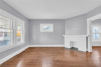 1239 W 115th St in Cleveland, OH - Building Photo - Building Photo