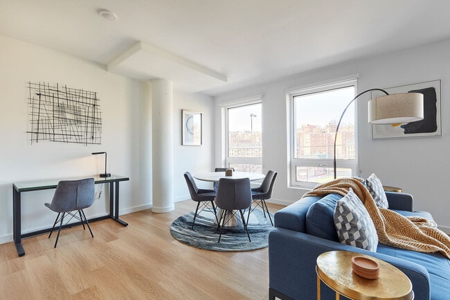 1b Marshall Dr in Hoboken, NJ - Building Photo - Building Photo