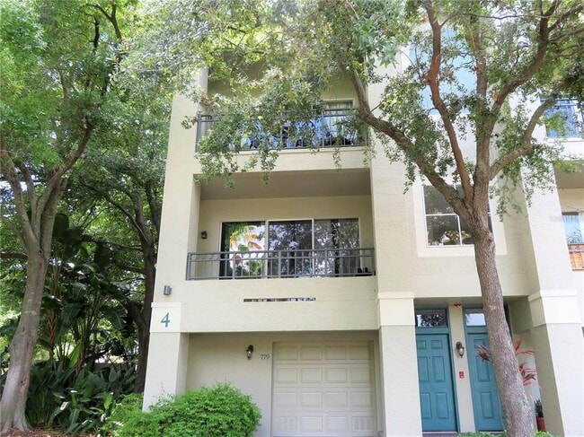 property at 779 Mainsail Dr