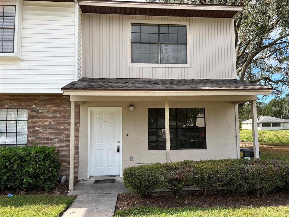 1416 Ridge Lake Ct in Lakeland, FL - Building Photo