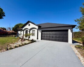 160 Eureka Ave NE in Palm Bay, FL - Building Photo - Building Photo