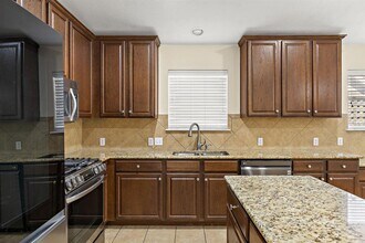 2421 Chimney Rock Rd in Leander, TX - Building Photo - Building Photo