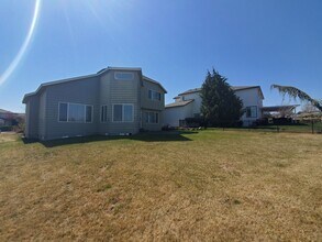 2866 Troon Ct in Richland, WA - Building Photo - Building Photo