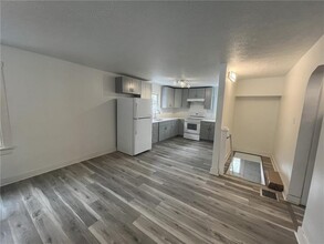 4449 Lucerne Ave in Pittsburgh, PA - Building Photo - Building Photo