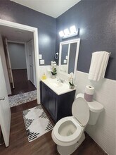 7213 Beechnut St in Houston, TX - Building Photo - Building Photo