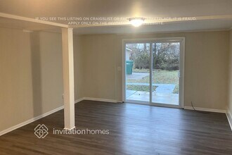 7944 Stallion Dr in Nashville, TN - Foto de edificio - Building Photo