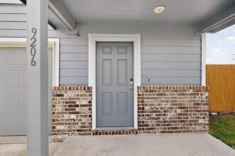 9206 Marilyn Pl in Dallas, TX - Building Photo - Building Photo