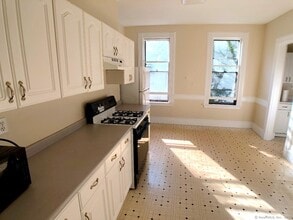 183 Lawrence St in New Haven, CT - Building Photo - Building Photo