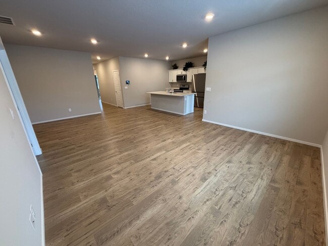 5512 W Youngstown Ln in Spokane, WA - Building Photo - Building Photo