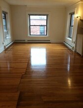 469 Commonwealth Ave, Unit 7 in Boston, MA - Building Photo - Building Photo