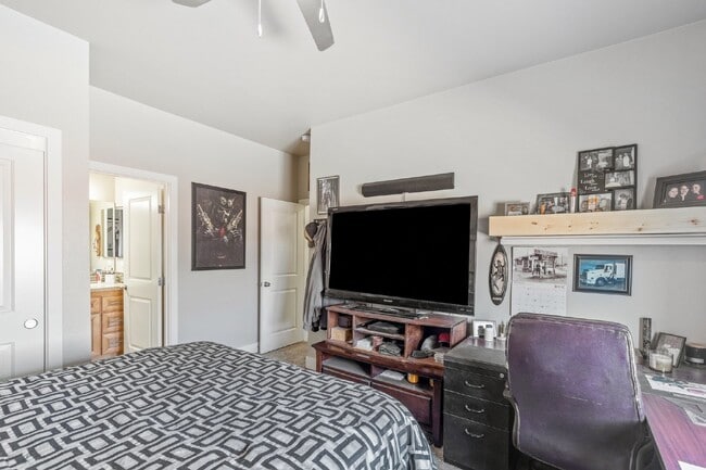 property at 171 Weeping Willow Ct
