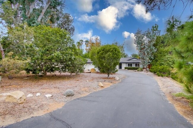 property at 16820 Orchard Bend Rd