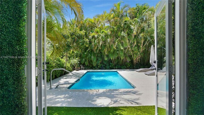 property at 5650 Pine Tree Dr