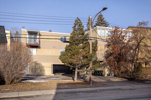3915 1 St NE in Calgary, AB - Building Photo