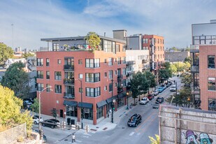Pilsen Gateway in Chicago, IL - Building Photo