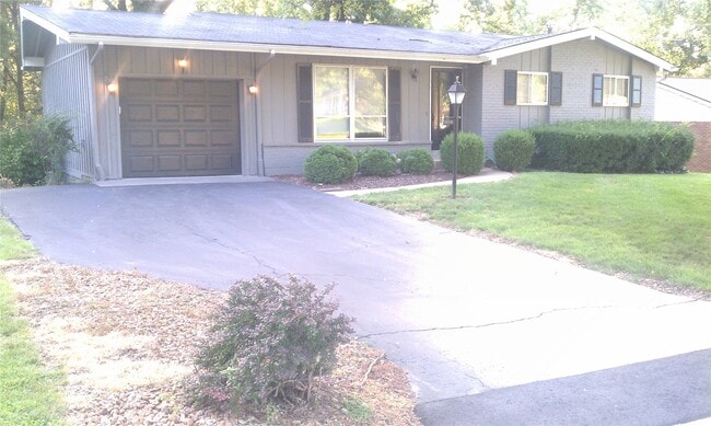 property at 1119 Port Diane Dr