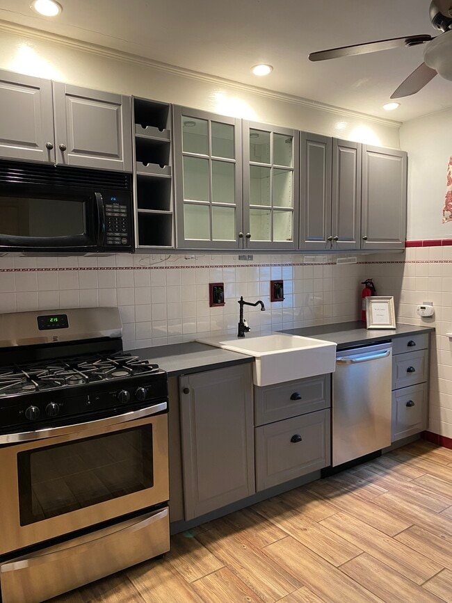 839 McKinley Pkwy, Unit lower in Buffalo, NY - Foto de edificio - Building Photo